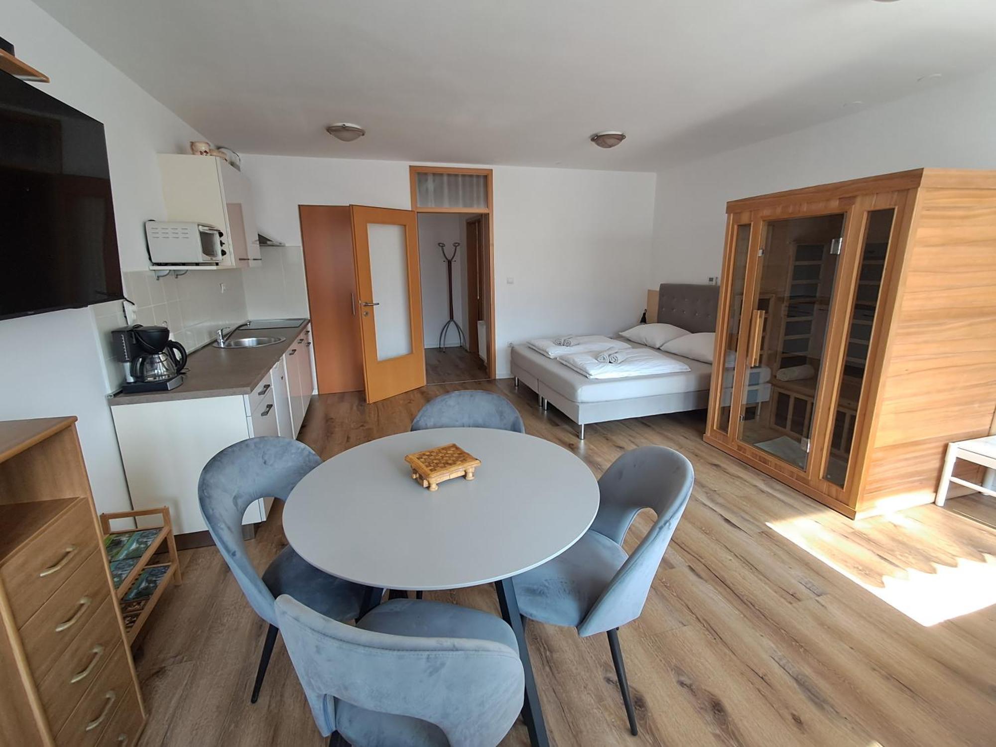 Apartment Honey Bee With Sauna Kobarid Exterior foto